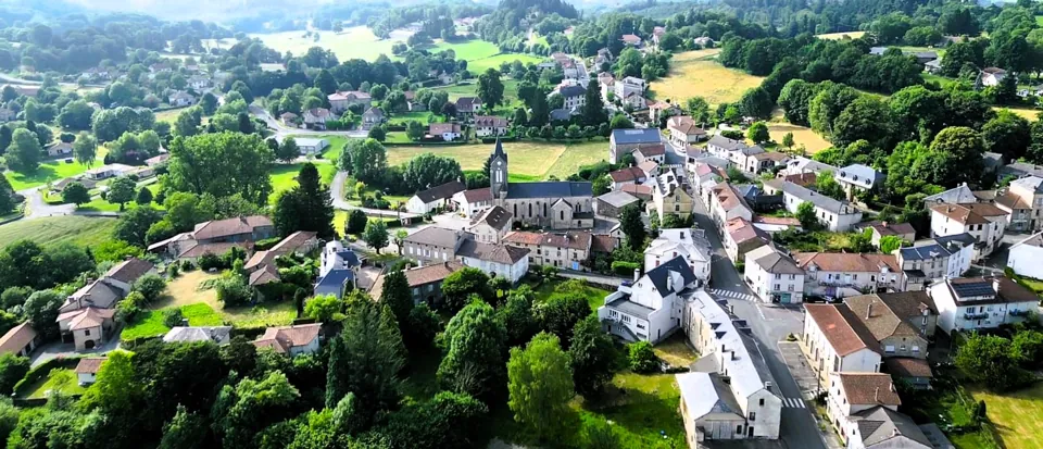 Le village de Latronquière